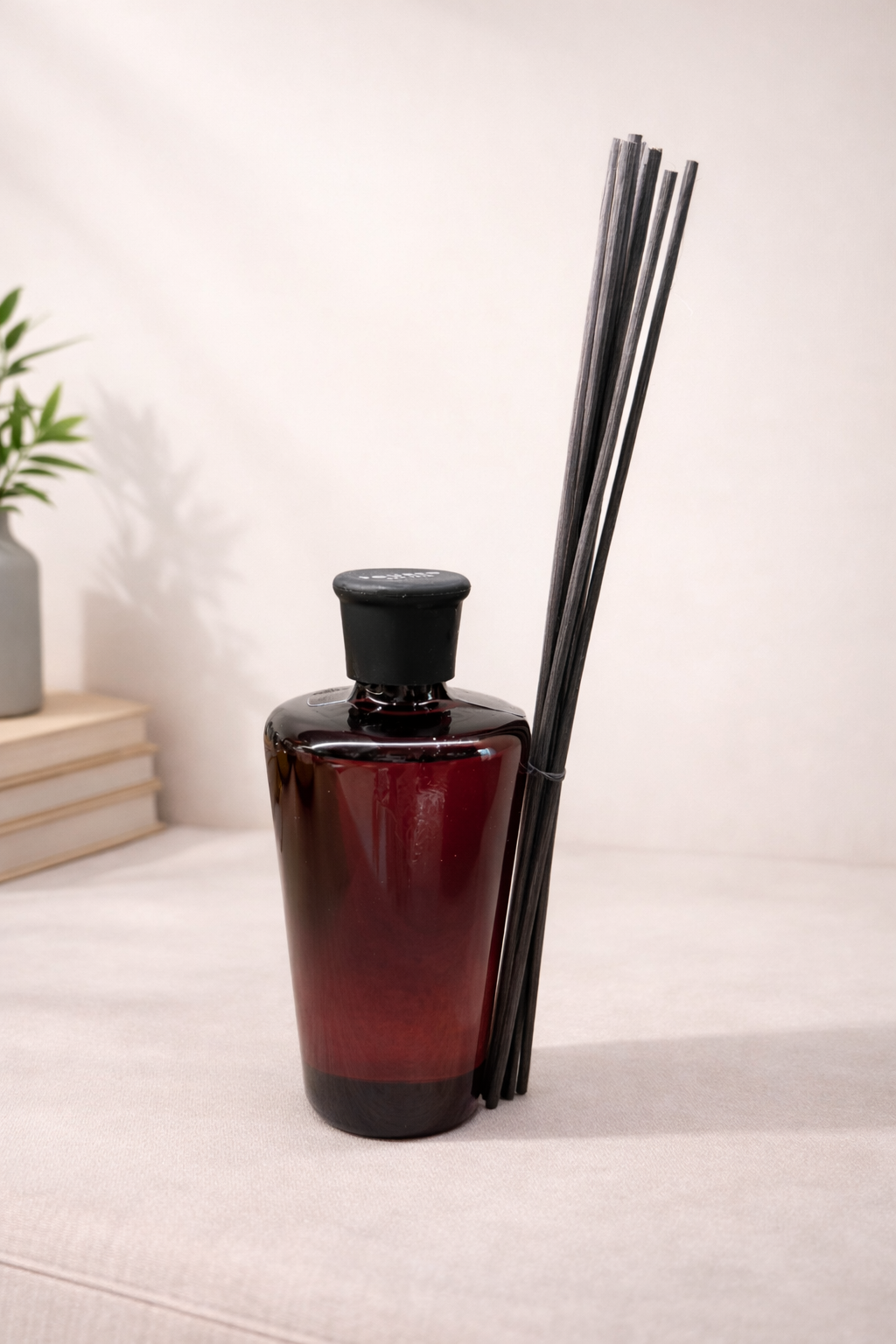 Amberthyst Hand-Blown Glass Reed Diffuser