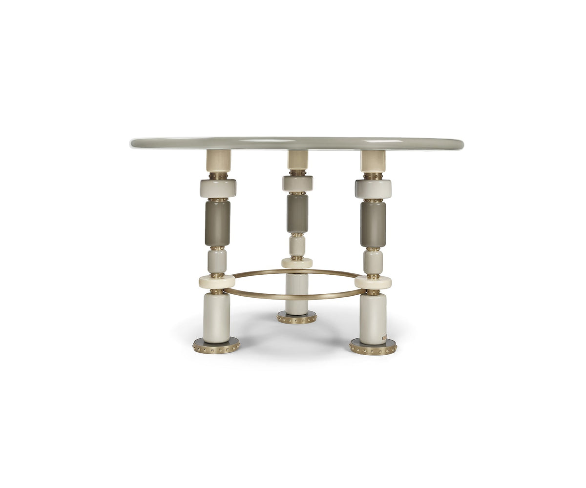 Tota Dining Table