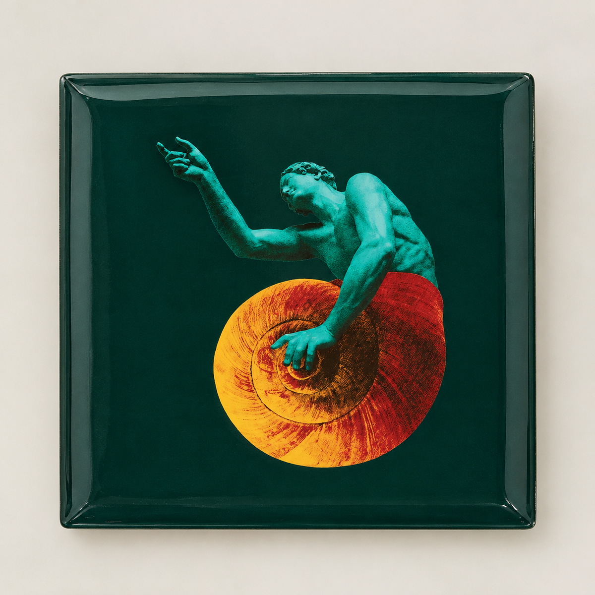 Club Helix Shell Tray