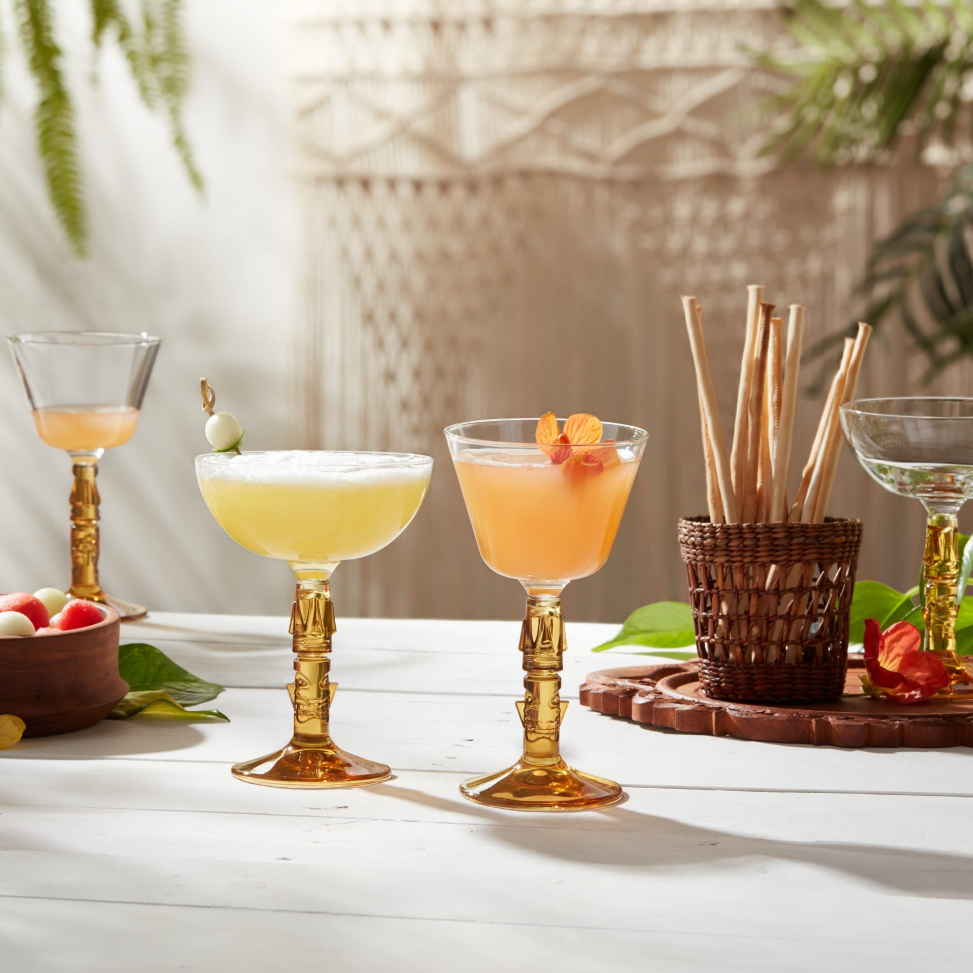 Isla Dorada Coupe Glass — Set of 4