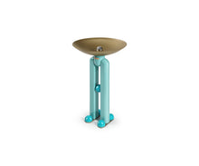 Oro Pedestal
