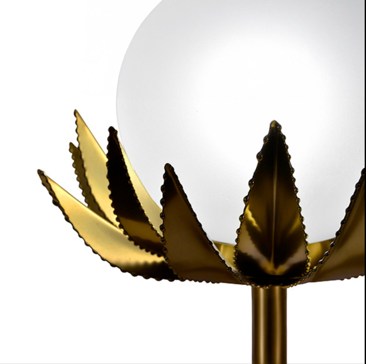 Golden Palm Glow Lamp