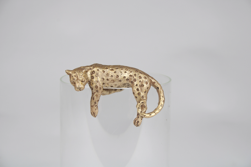 Leopard’s Ledge – Gilded Edge Accent