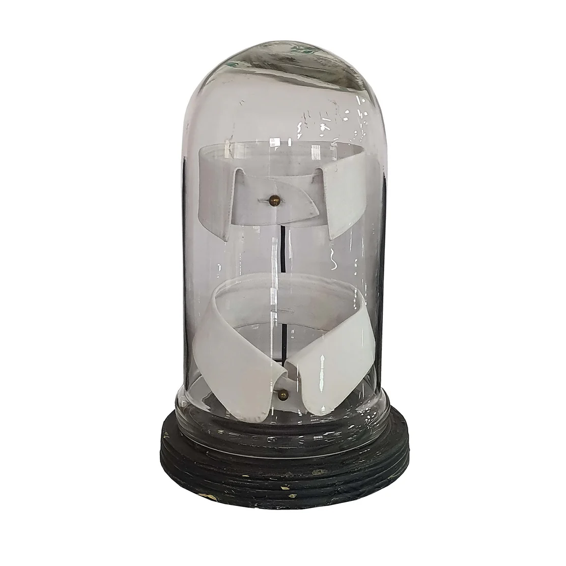 Opening Night Collar Cloche